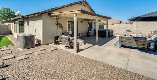 5623 27 Dr, Phoenix AZ 85053-1725 exterior