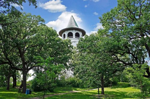 573 Eustis St, Saint Paul MN 55108-1525 exterior