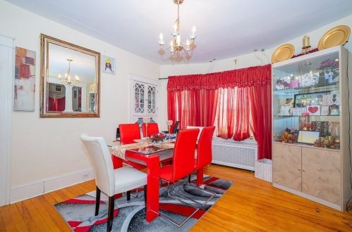 9 Caroline St, Worcester MA 01604-3854 exterior