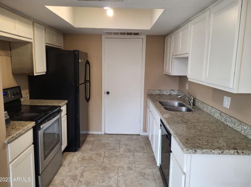 4014 44th Way, Phoenix AZ  85040-2055 exterior