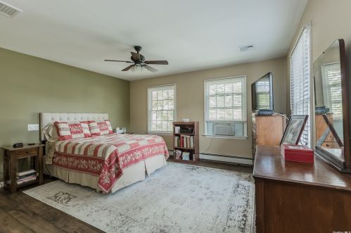 20 Grand Hvn Dr, Commack NY 11725-3126 exterior