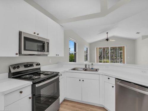 8418 Bent Crk Way, Naples FL 34114-9421 exterior