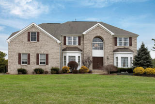 4 Swallow Tail Ct, Jackson Twp, NJ 08527-2872