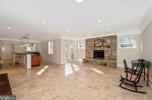 11340 Albermyrtle Rd, Rockville MD exterior