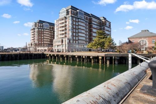 197 8th St, Boston MA 02127-2808 exterior