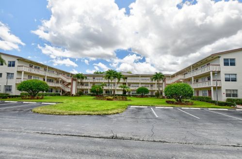 273 Preston G, Boca Raton FL  33434-2483 exterior