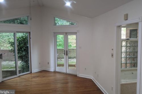 1226 Chambliss St, Alexandria VA 22312-3018 exterior