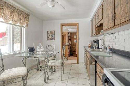 393 Faith Dr, Pittsburgh PA 15236-4003 exterior