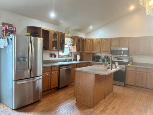 7556 210th Ave, Reed City MI  49677-8645 exterior