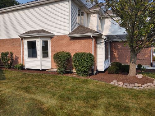 6018 Kathryn Ln, Matteson IL 60443-1173 exterior