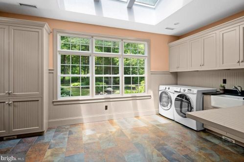 1873 Stuart Rd, Princeton NJ 08540-1219 exterior