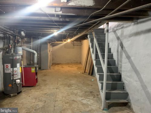 5232 Marshall St, Philadelphia PA 19120-3135 exterior