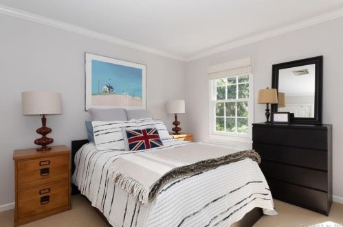 108 Old Belden Hl Rd, Wilton CT 06897-4218 exterior