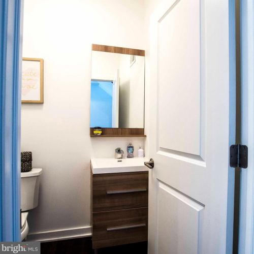 2999 Livingston St, Philadelphia PA 19134-5319 exterior