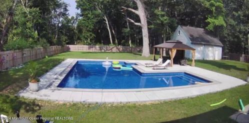 20 Frank Applegate Rd, Jackson Twp NJ  08527-2454 exterior