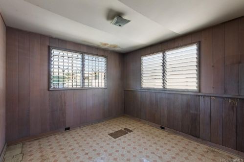 1428 Pua Ln, Honolulu HI 96817-3536 exterior