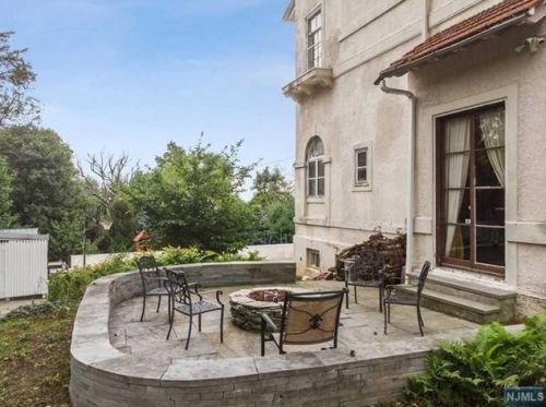 105 Upper Mtn Ave, Montclair NJ 07043-1436 exterior