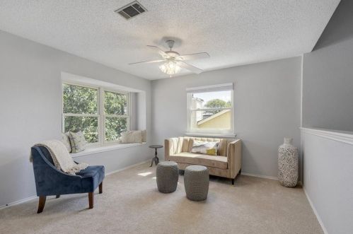 4009 Alexandria Dr, Austin TX 78749-3936 exterior