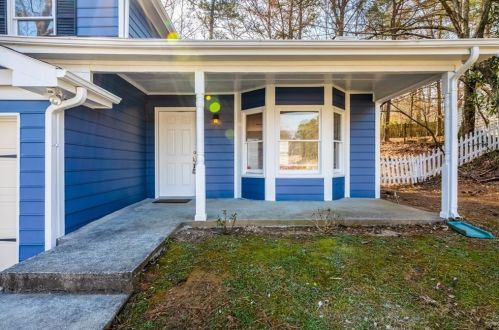 2578 Camelot Ct, Duluth, GA 30096-6225