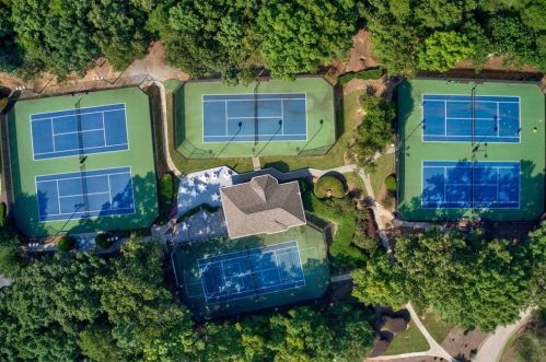 2625 Clb Dr, Gainesville GA 30506-1747 exterior