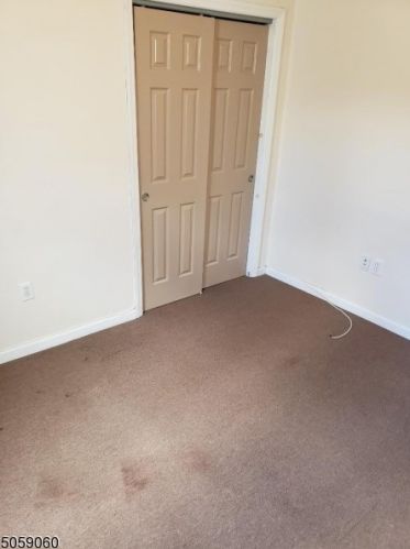 444 21st Ave, Paterson NJ 07501-3500 exterior