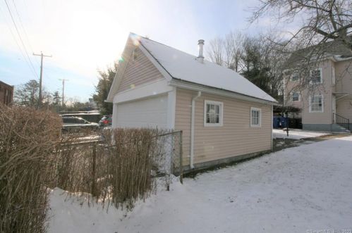 79 Pulaski St, Torrington CT 06790-4638 exterior