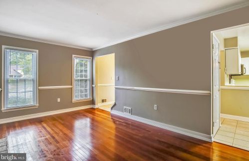 8120 Cooper St, Alexandria VA  22309-1008 exterior