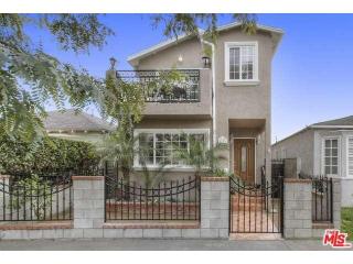 5716 Airdrome St, Los Angeles, CA 90019-3852