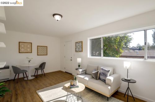 2238 Russell St, Berkeley CA 94705-2333 exterior