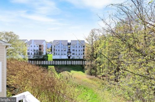 6015 Terrapin Pl, Alexandria VA  22310-5484 exterior