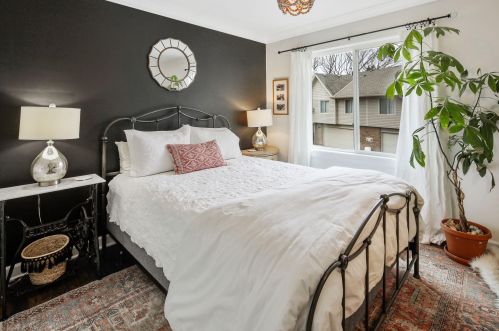 207 Galtier Pl, Saint Paul MN 55126-2162 exterior