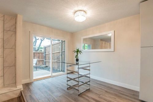 12542 Burninglog Ln, Dallas TX 75243-2118 exterior