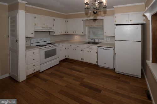 1776 Euclid Dr, Lancaster PA 17601-5039 exterior