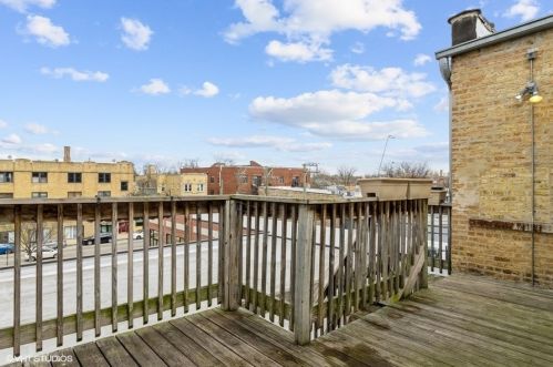 4345 Sacramento Ave, Chicago IL 60618-1444 exterior