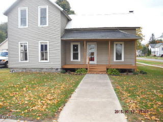 102 Cottage St, Gobles, MI 49055-9691