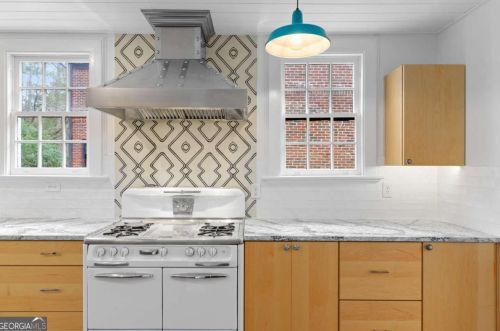 1111 Clifton St, Atlanta GA 30316-1773 exterior