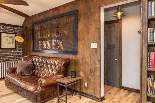 3420 Dousman St, Milwaukee WI 53212-1736 exterior