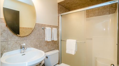 3927 Lawndale Ave, Chicago IL  60618-3107 exterior