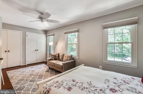 7707 Heatherton Ln, Rockville MD  20854-3212 exterior