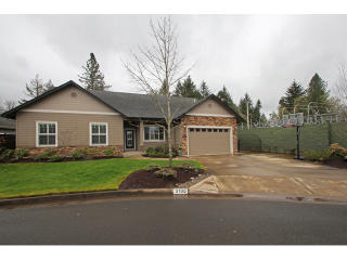 3190 Mcnaull Dr, Eugene, OR 97405-6269