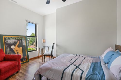 2433 Flournoy St, Chicago IL  60612-3520 exterior