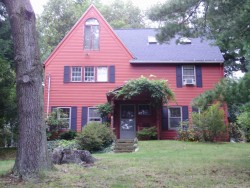121 Avalon Rd, Newton, MA 02468-1611