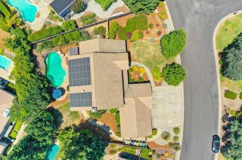 1258 Manning Dr, Folsom CA 95762-5845 exterior