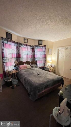 1414 Broad St, Trenton NJ 08610-6036 exterior