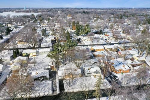 4785 Karen Pl, Saint Paul MN  55110-2933 exterior