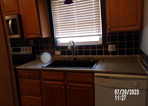 2116 Chaparral St, Kalamazoo MI  49006-1381 exterior