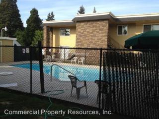 1100 Pine St, Salem OR  97301-0043 exterior