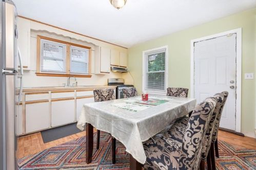 35 Greenwood St, New Britain CT  06051-3031 exterior