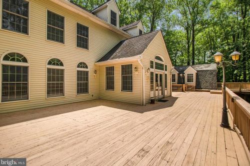 15302 Sweetridge Rd, Silver Spring MD 20905-3804 exterior