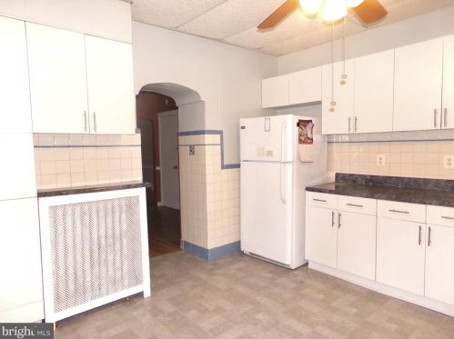 1021 64 St, Philadelphia PA 19151-3127 exterior